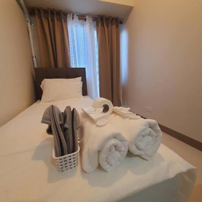 Smdc Coast Residences Lovely Fully-Furnished 1 Bedroom Condo With Pool Manila Kültér fotó
