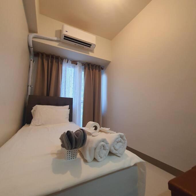 Smdc Coast Residences Lovely Fully-Furnished 1 Bedroom Condo With Pool Manila Kültér fotó